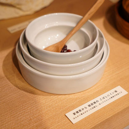 【お皿】愛媛県から 砥部焼の こぼしにくい器 | “0歳からの伝統ブランドaeru”