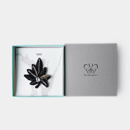 【ブローチ】tint リーフ 三度黒 | 京友禅 | Morphosphere