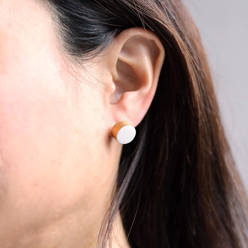 【ピアス】白磁ゴールド | 有田焼 | 6.kiln