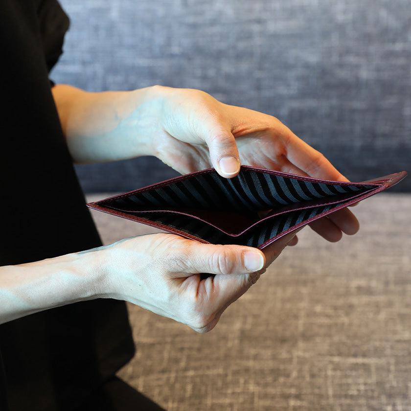 【財布】BYOBU 二つ折れ 京都の金箔押し仕上げ | 金箔押 | GOLDREAM KYOTO