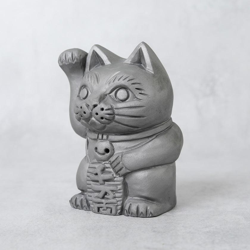 【招き猫】瓦の招き猫 | 淡路鬼瓦 | 瓦廊