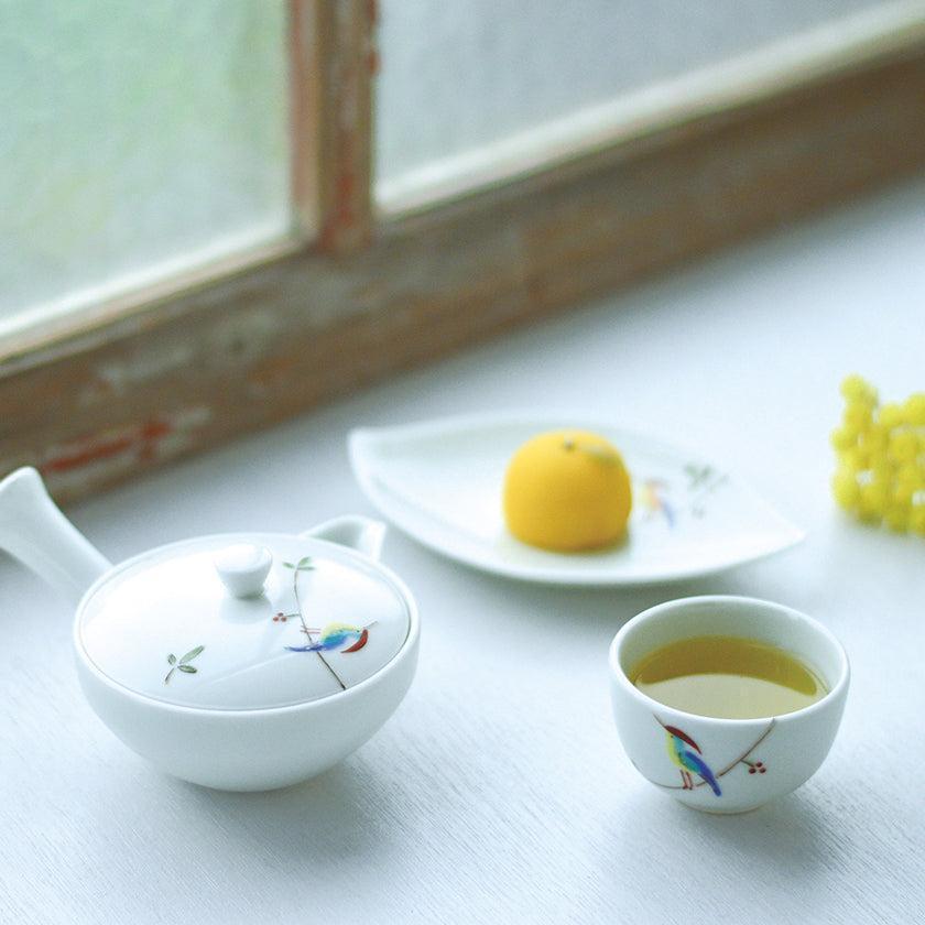 【湯呑&小皿セット】枝小鳥 一服セット | 波佐見焼 | 西海陶器