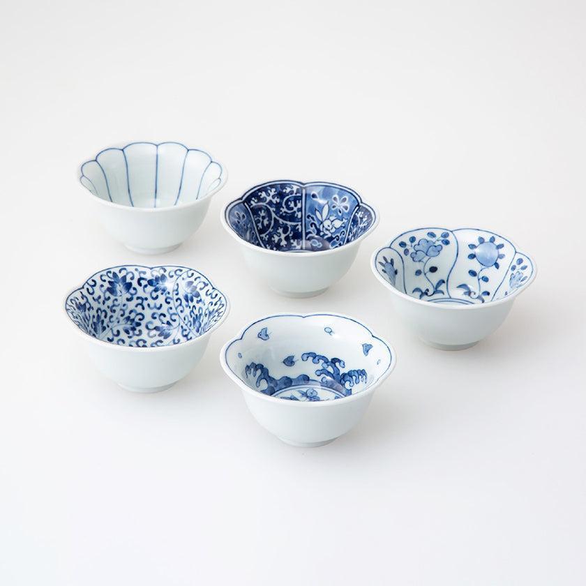 【鉢 5個セット】藍文様 花型小付揃 | 波佐見焼 | 西海陶器