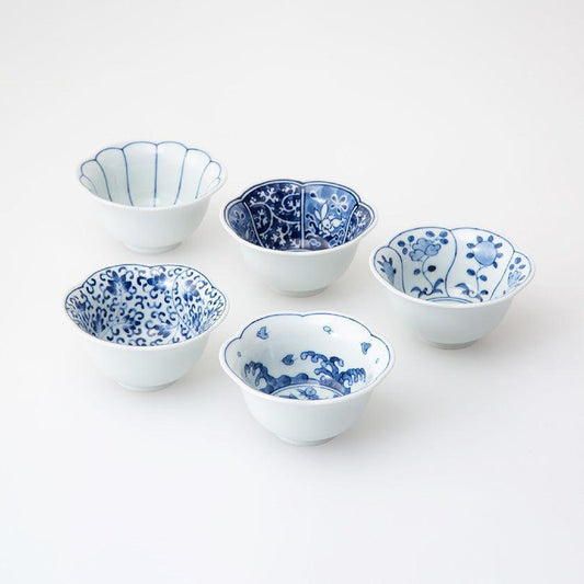 【鉢 5個セット】藍文様 花型小付揃 | 波佐見焼 | 西海陶器