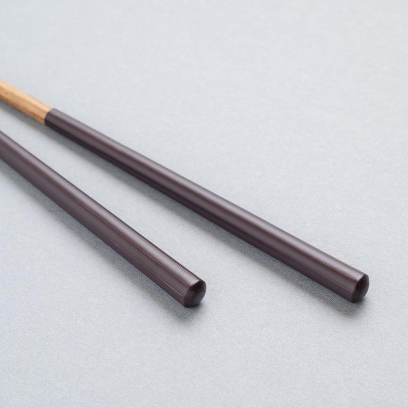 【箸】HASHIKURA SEASON 01 オーク 八角 22.5cm (食洗対応) | 若狭の塗箸 | 箸蔵まつかん