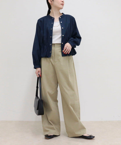 短款泡泡袖前開襟襯衫