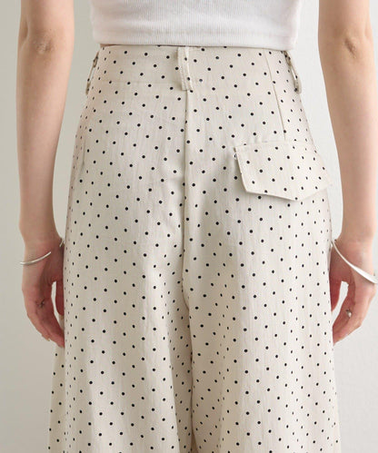 弧形波點褲子