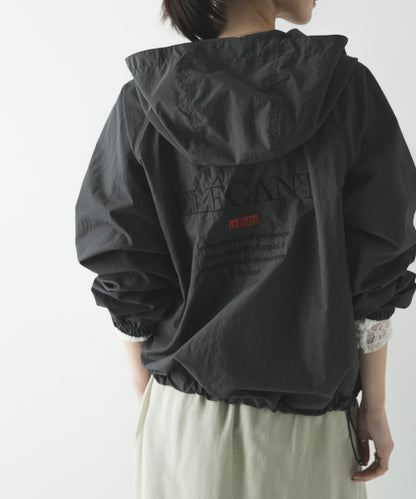 聯名 La Hutte×URBAN RESEARCH 尼龍外套
