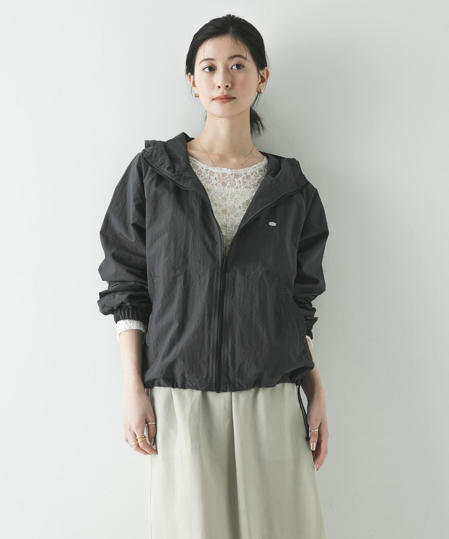 聯名 La Hutte×URBAN RESEARCH 尼龍外套