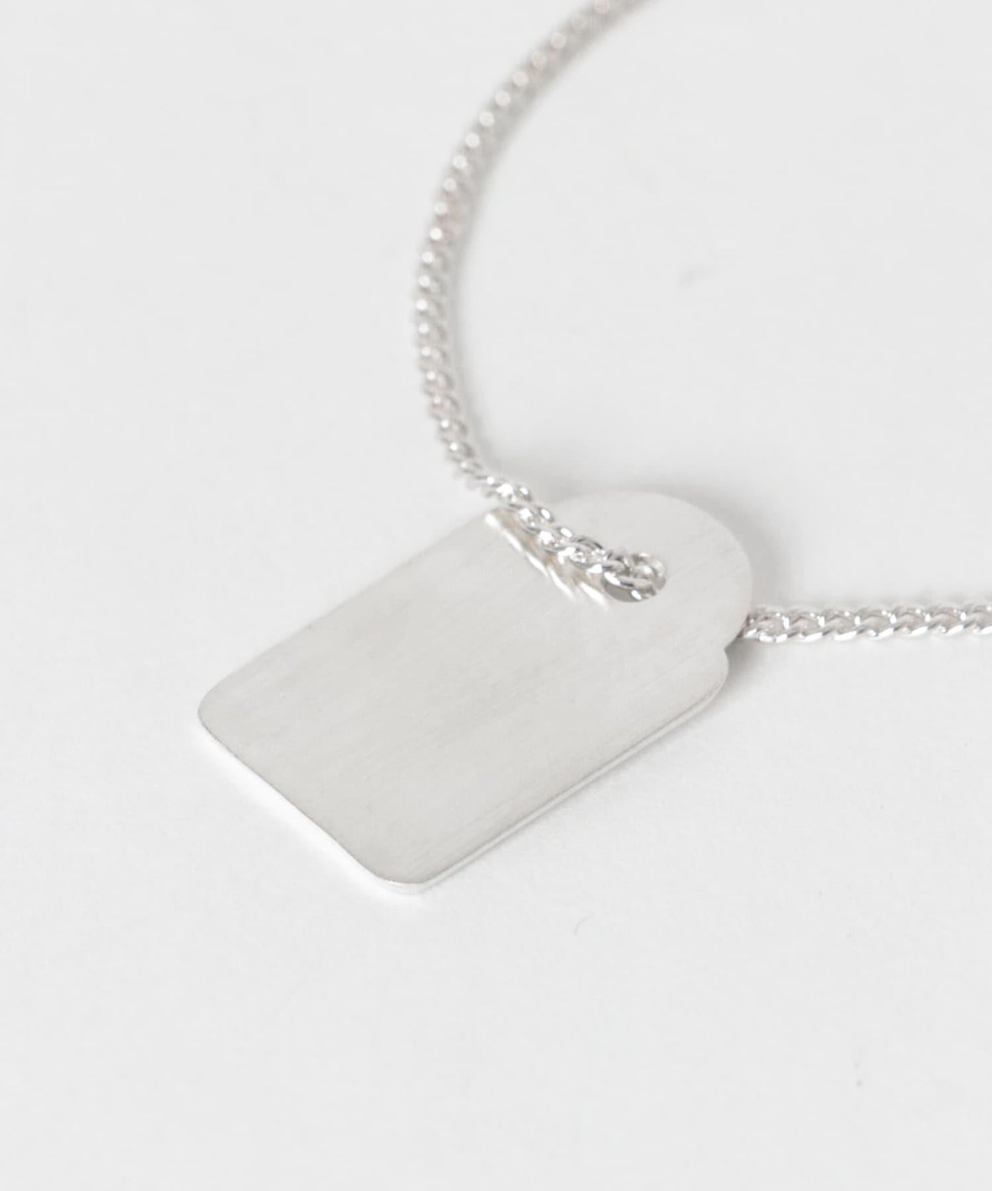 AXEP TAG SILVER