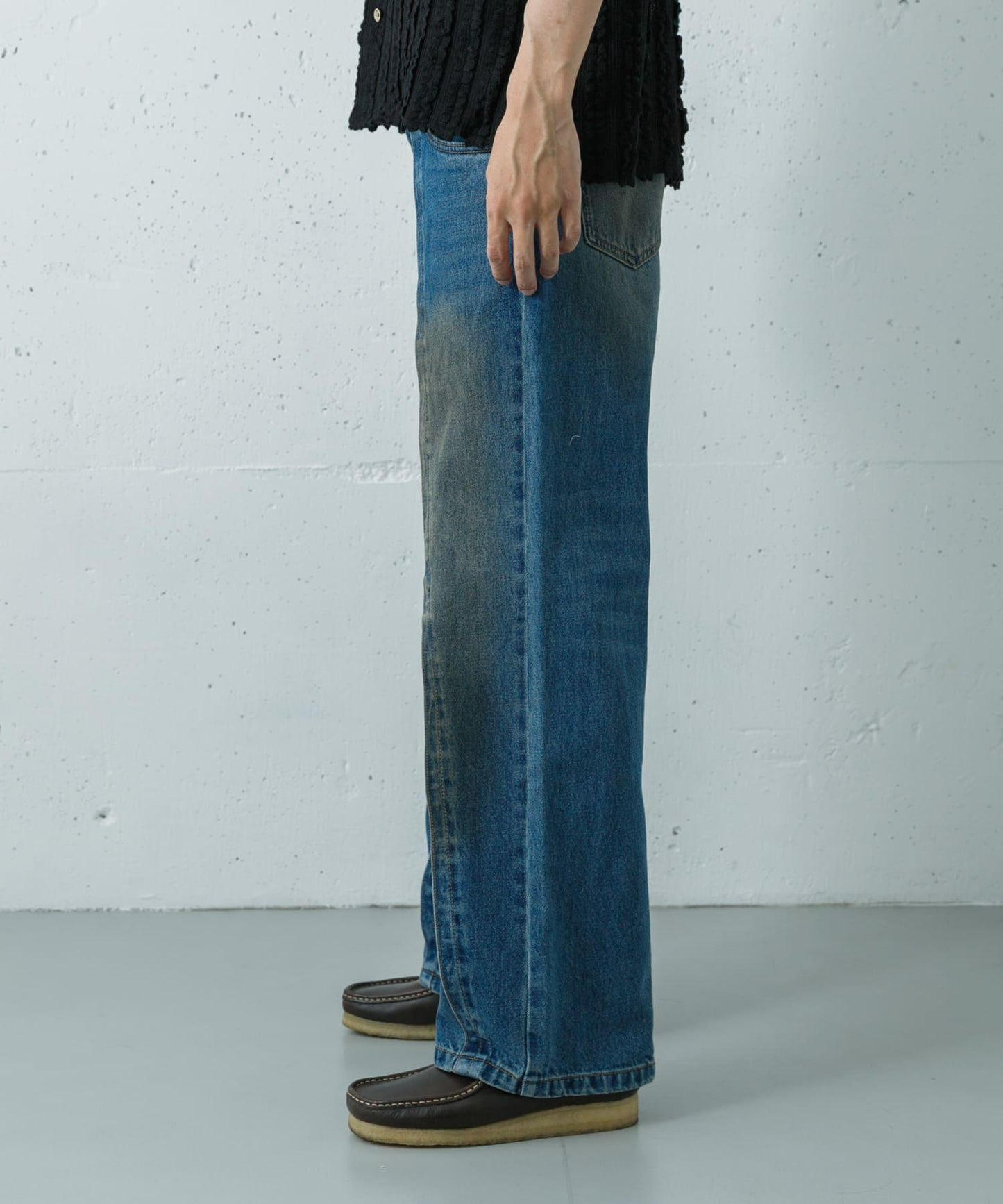 中性疊層設計寬鬆 LAYERED WIDE JEANS 牛仔褲