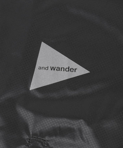 and wander SIL PONCHO 斗篷