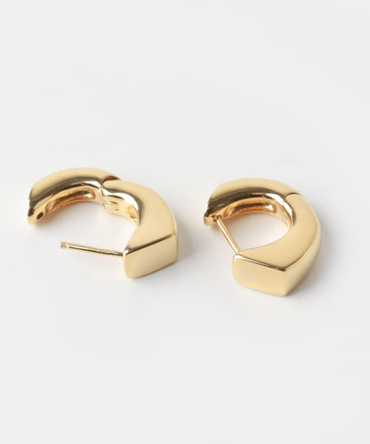 PLOW CALLA LILY GOLD 金色馬蹄蓮耳釘