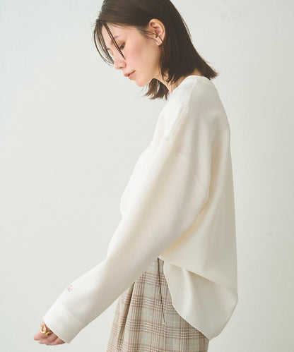 網紅聯名 刺繡 V字嵌片 套頭上衣