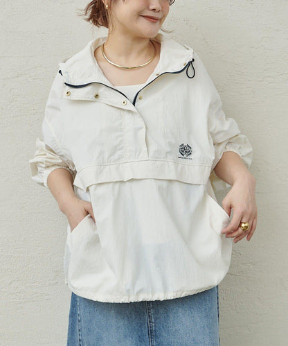 防潑水再生尼龍套頭風衣外套