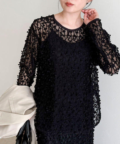 焦點圓點刺繡套頭上衣