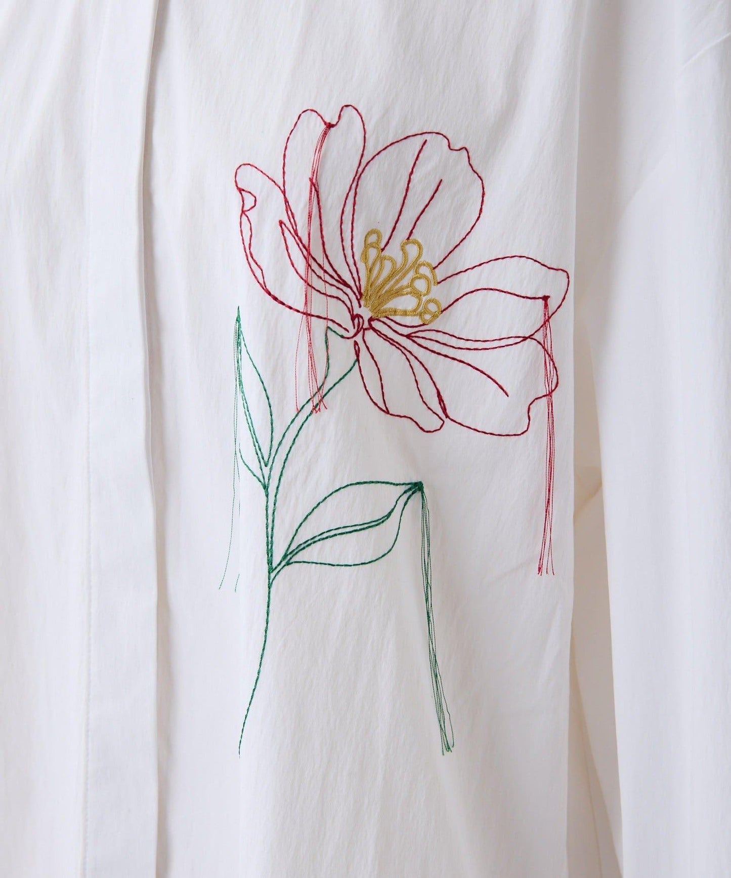 高剪裁 花刺繡 襯衫