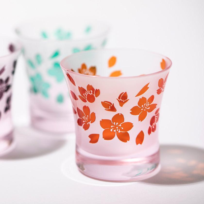 【彫刻 夢柄子】桜紋 ぐい呑 (容量90ml) | TABLEAU