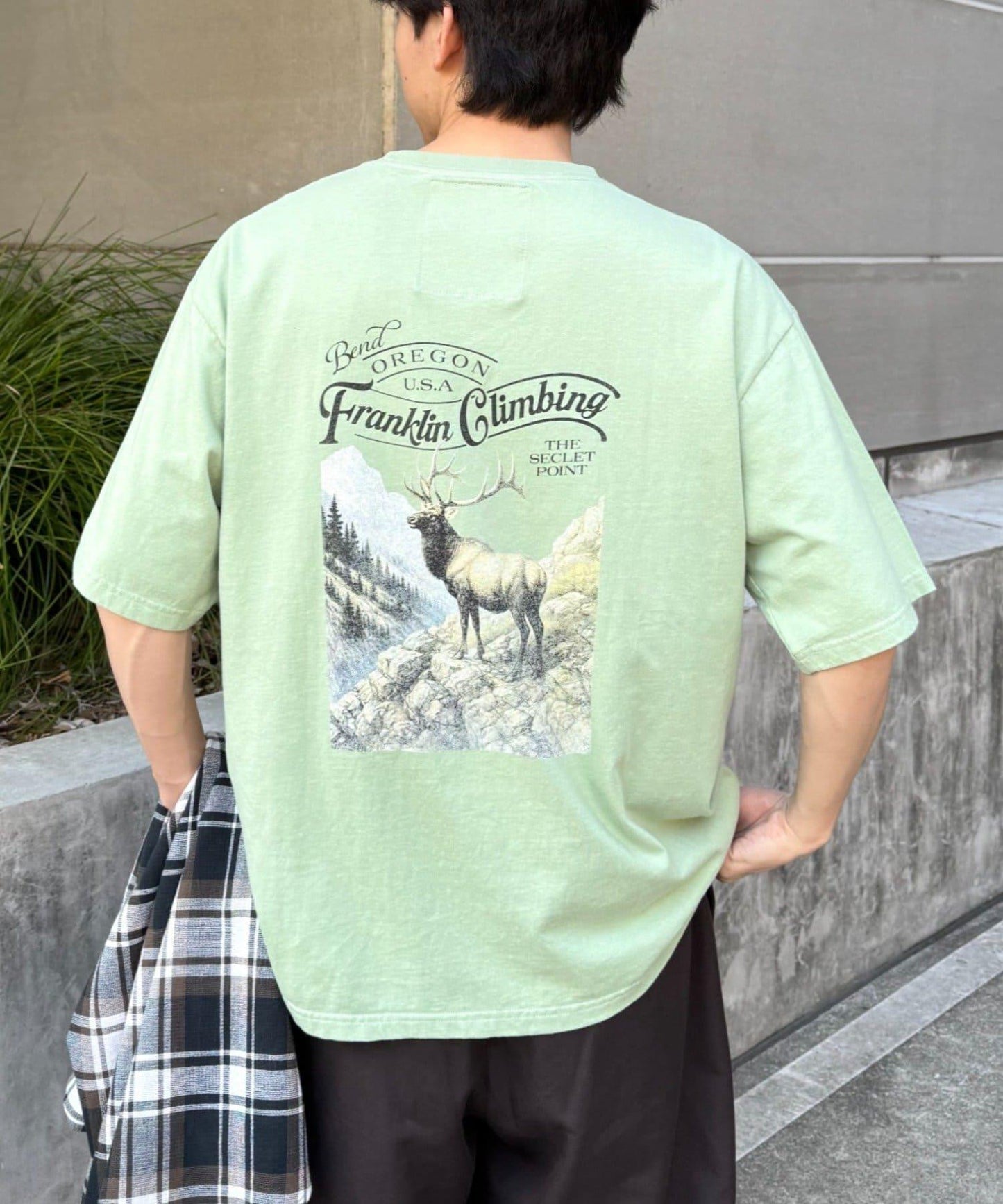 Franklin Climbing 復古圖案 T恤