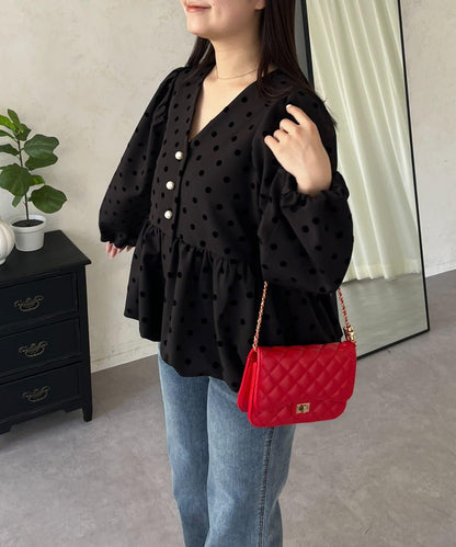 泡泡袖V領 氣球感荷葉擺 女襯衫