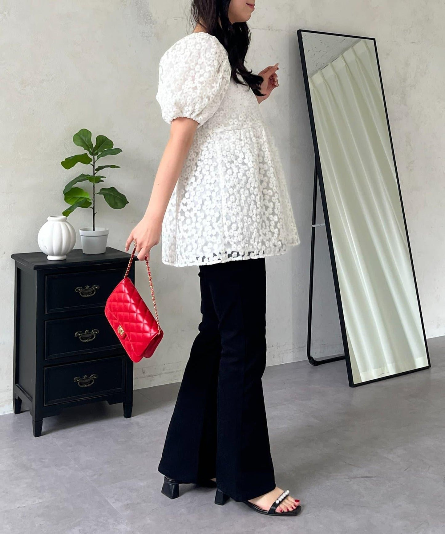 中線設計 喇叭版型 彈力斜紋 喇叭褲