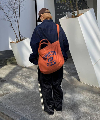 防潑水帆布斜挎包 UNISEX