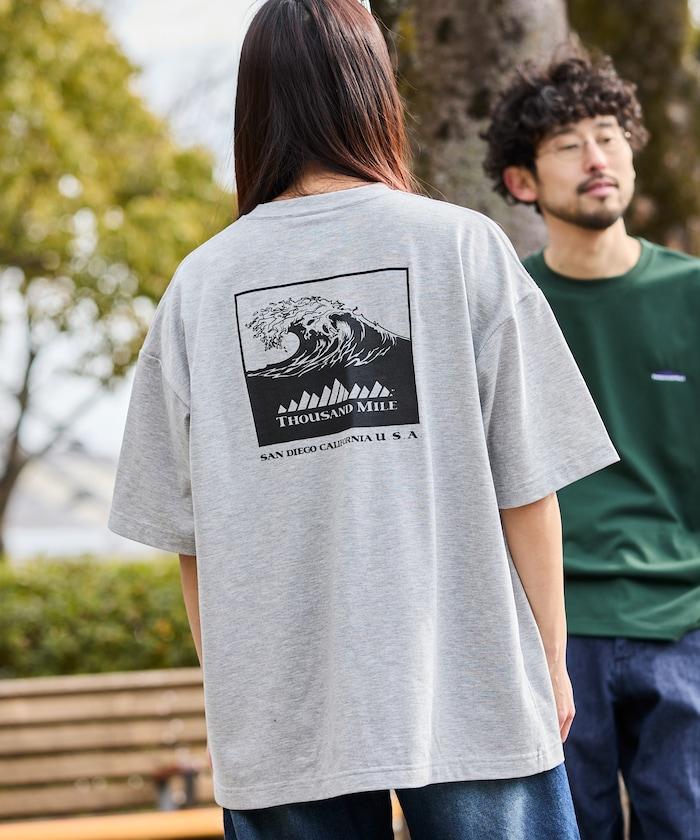 THOUSAND MILE×FREAK'S STORE 抗菌防臭 吸水速幹 背部波浪字母印花 功能T恤