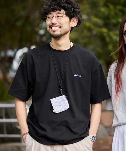 THOUSAND MILE×FREAK'S STORE 抗菌防臭 吸水速幹 背部波浪字母印花 功能T恤