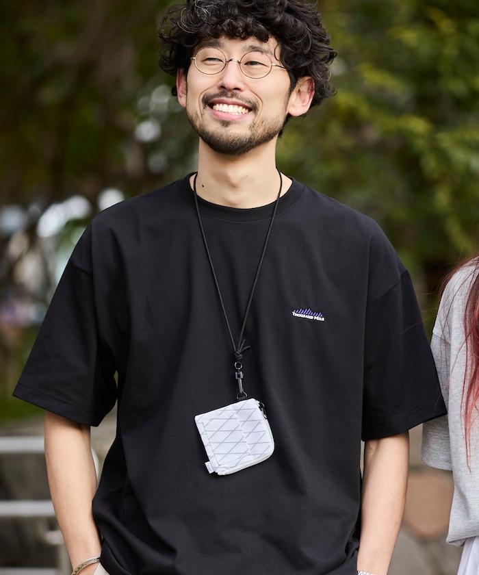 THOUSAND MILE×FREAK'S STORE 抗菌防臭 吸水速幹 背部波浪字母印花 功能T恤