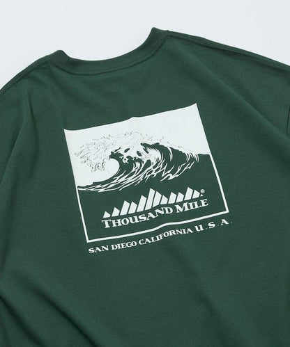 THOUSAND MILE×FREAK'S STORE 抗菌防臭 吸水速幹 背部波浪字母印花 功能T恤