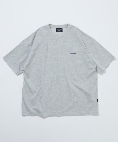 THOUSAND MILE×FREAK'S STORE 抗菌防臭 吸水速幹 背部波浪字母印花 功能T恤
