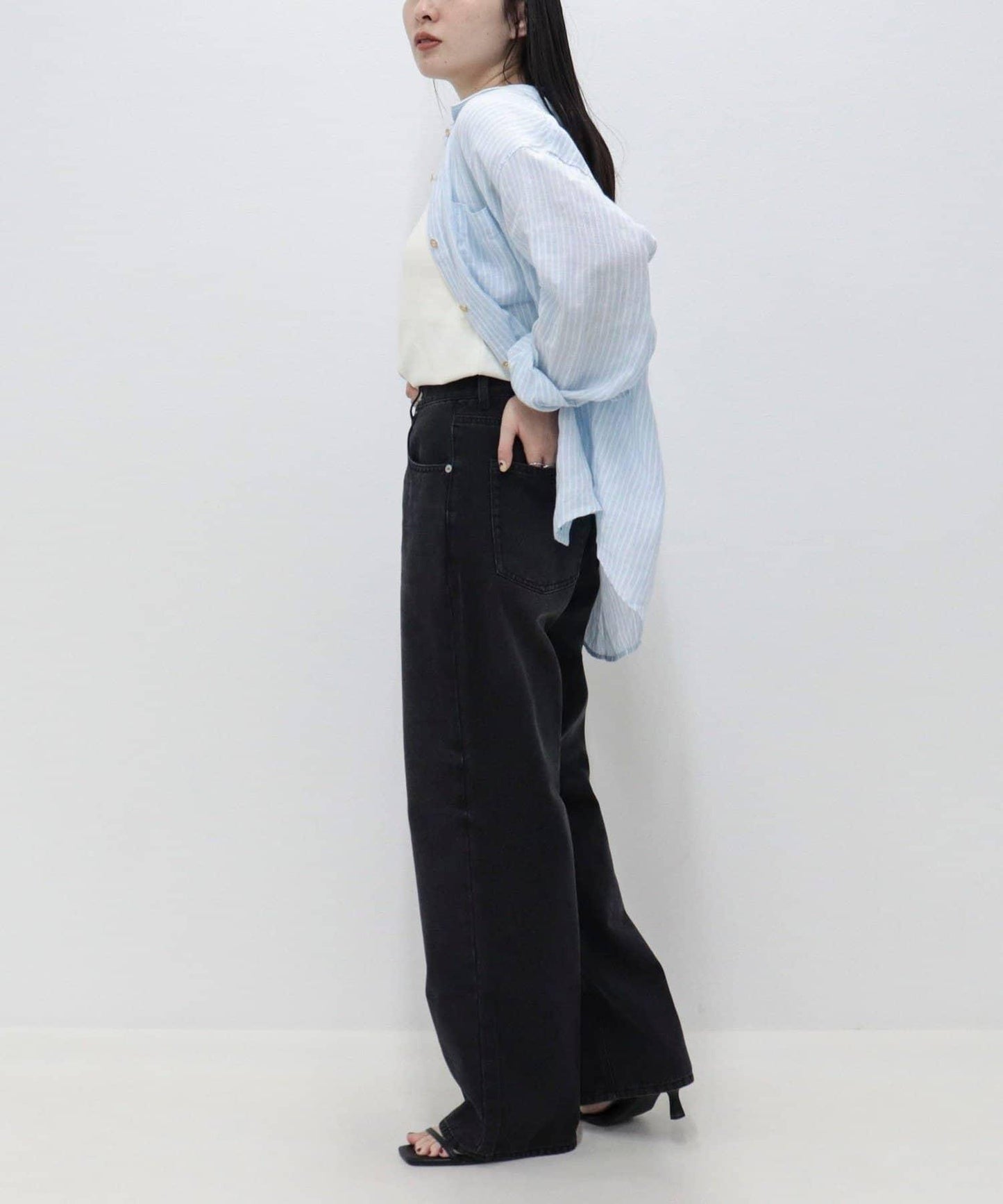 淺色直筒 BASIC STRAIGHT LIGHT DENIM 牛仔褲