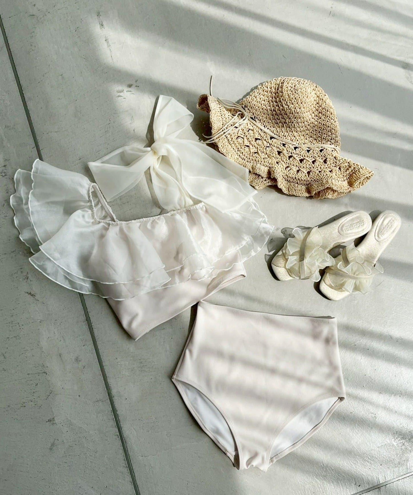 swimwear 肩部蝴蝶結單肩設計 泳裝三件套