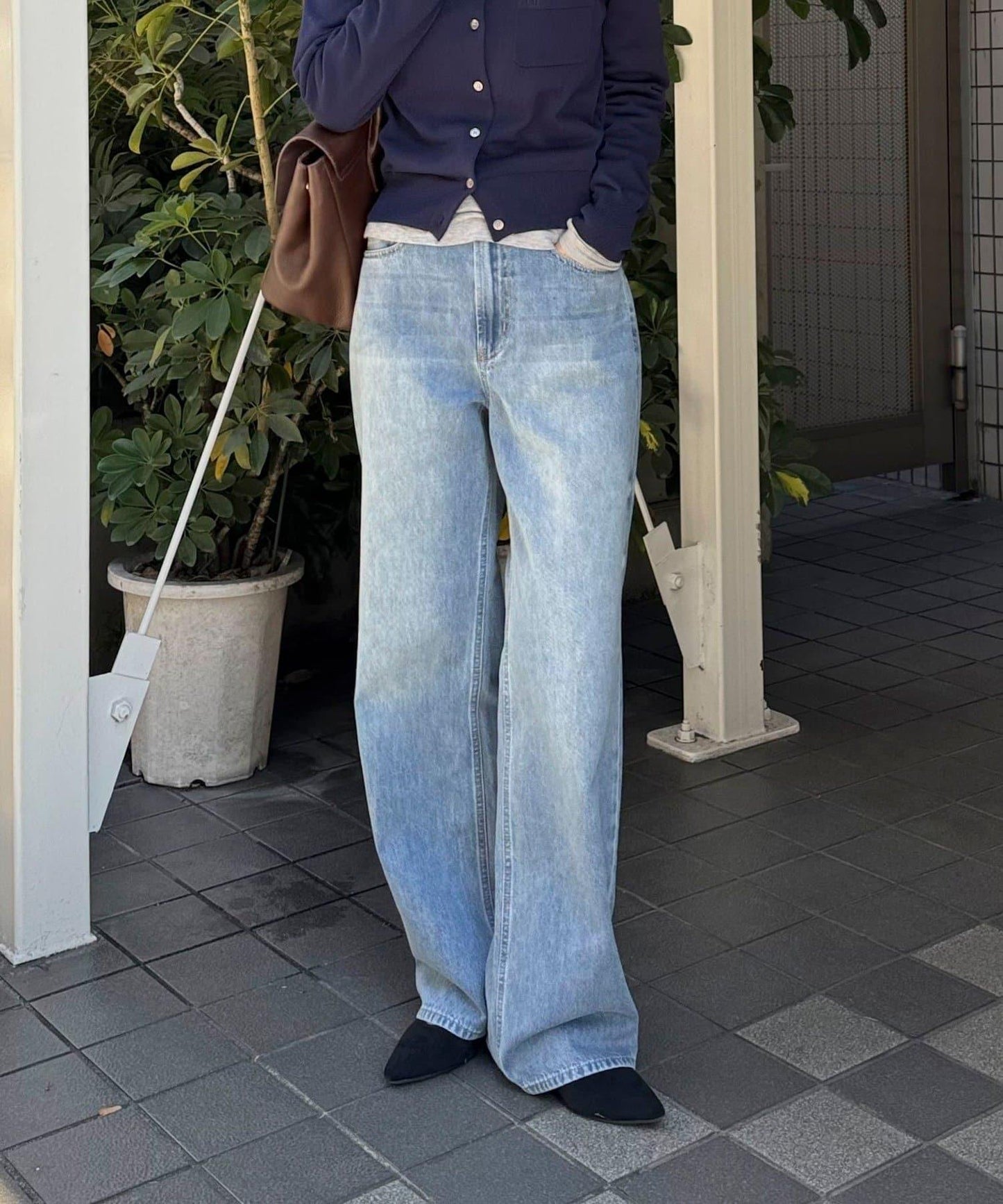 淺色直筒 BASIC STRAIGHT LIGHT DENIM 牛仔褲
