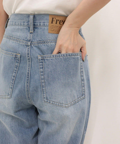 淺色直筒 BASIC STRAIGHT LIGHT DENIM 牛仔褲