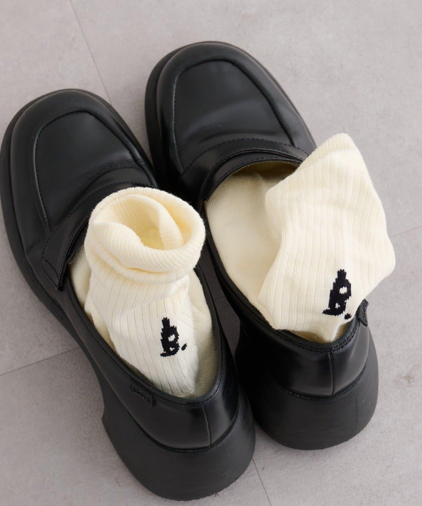 B Logo標誌襪子