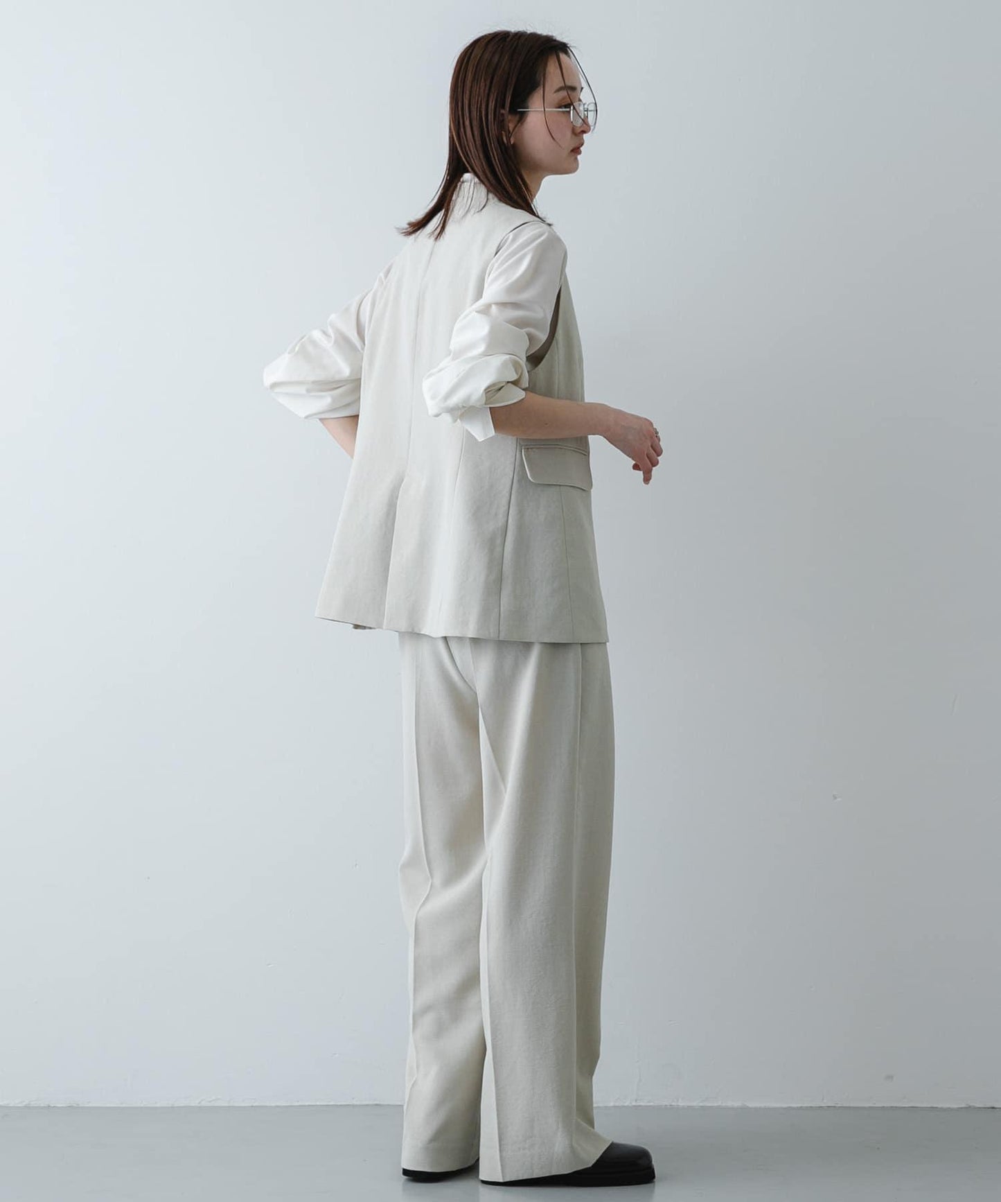 UR TECH DRYLUXE 仿亞麻面料 馬甲