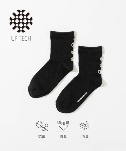 UR TECH 後背線荷葉邊短襪