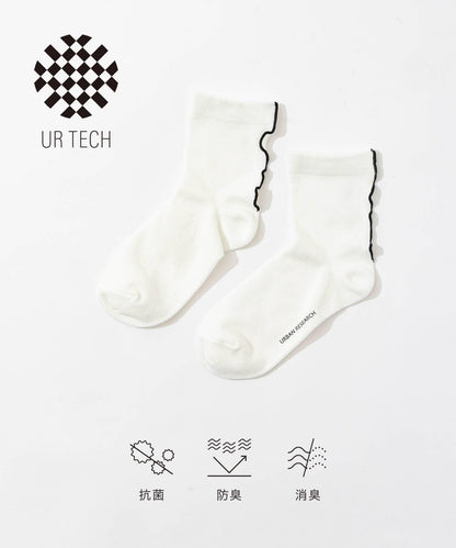 UR TECH 後背線荷葉邊短襪