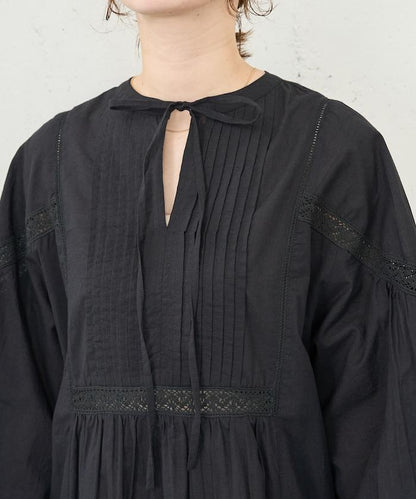 印度蕾絲拼接開領連衣裙（限定展開）