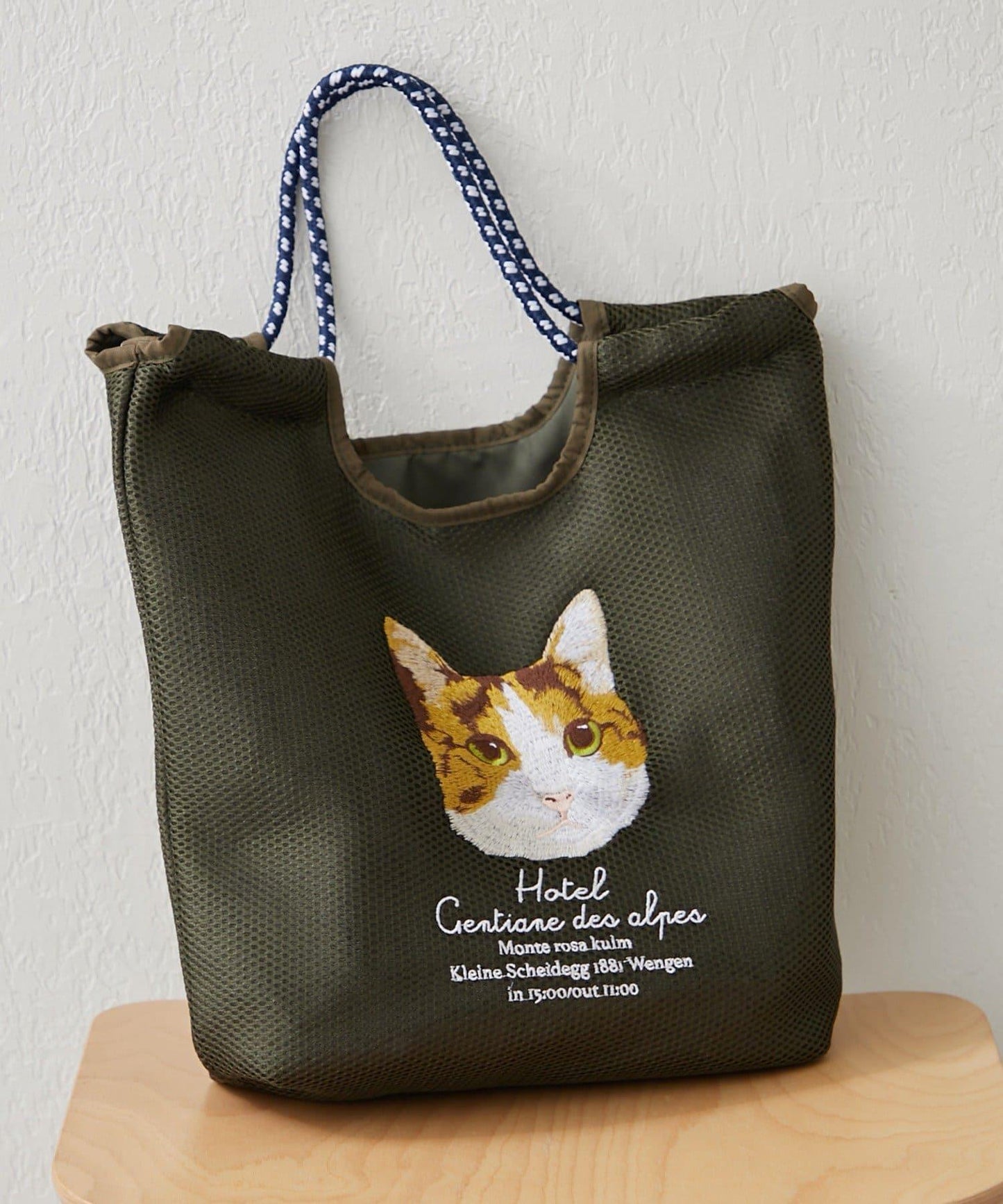 網眼動物刺繡編繩托特包
