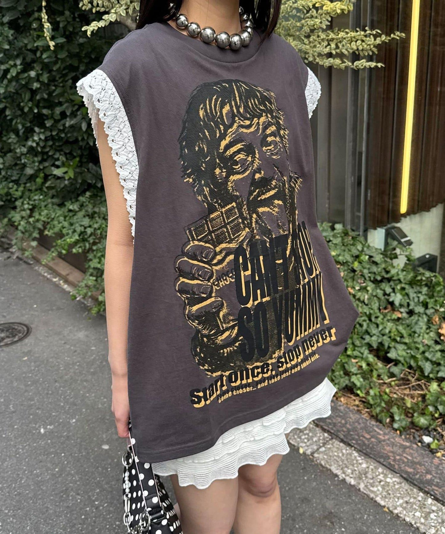 蕾絲袖LOGO寬鬆無袖T恤