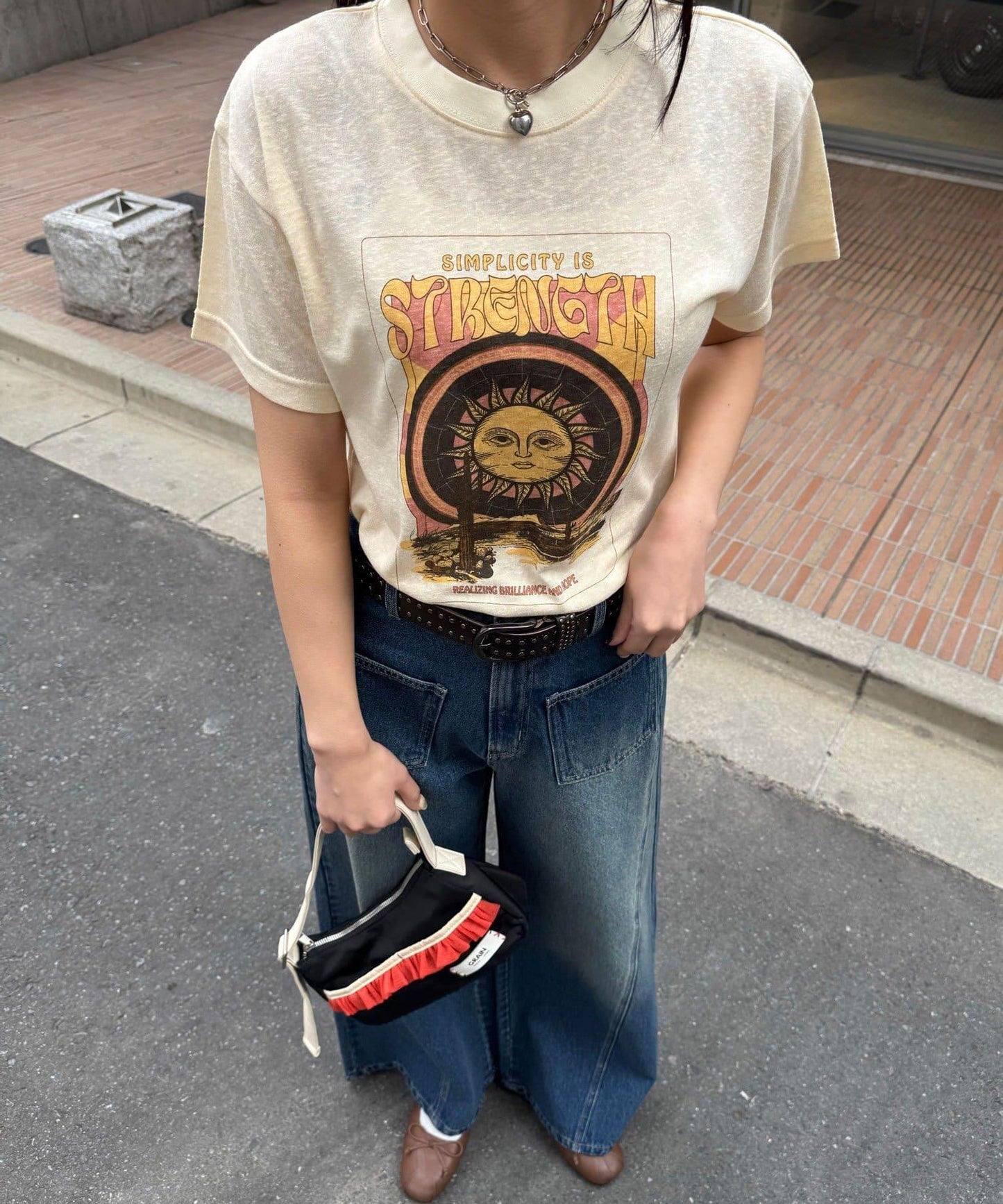 復古風棉結紋理T恤