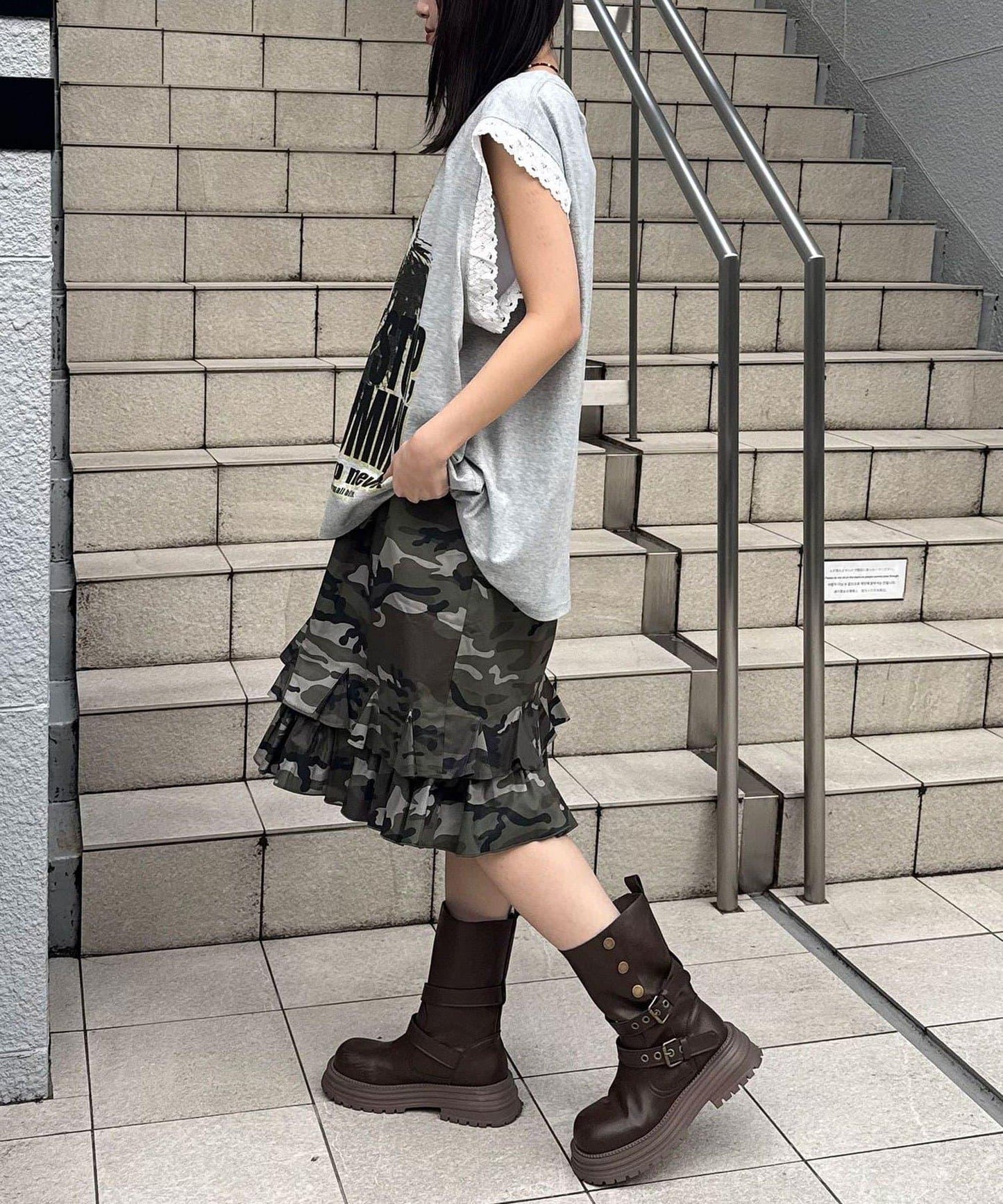 蕾絲袖LOGO寬鬆無袖T恤