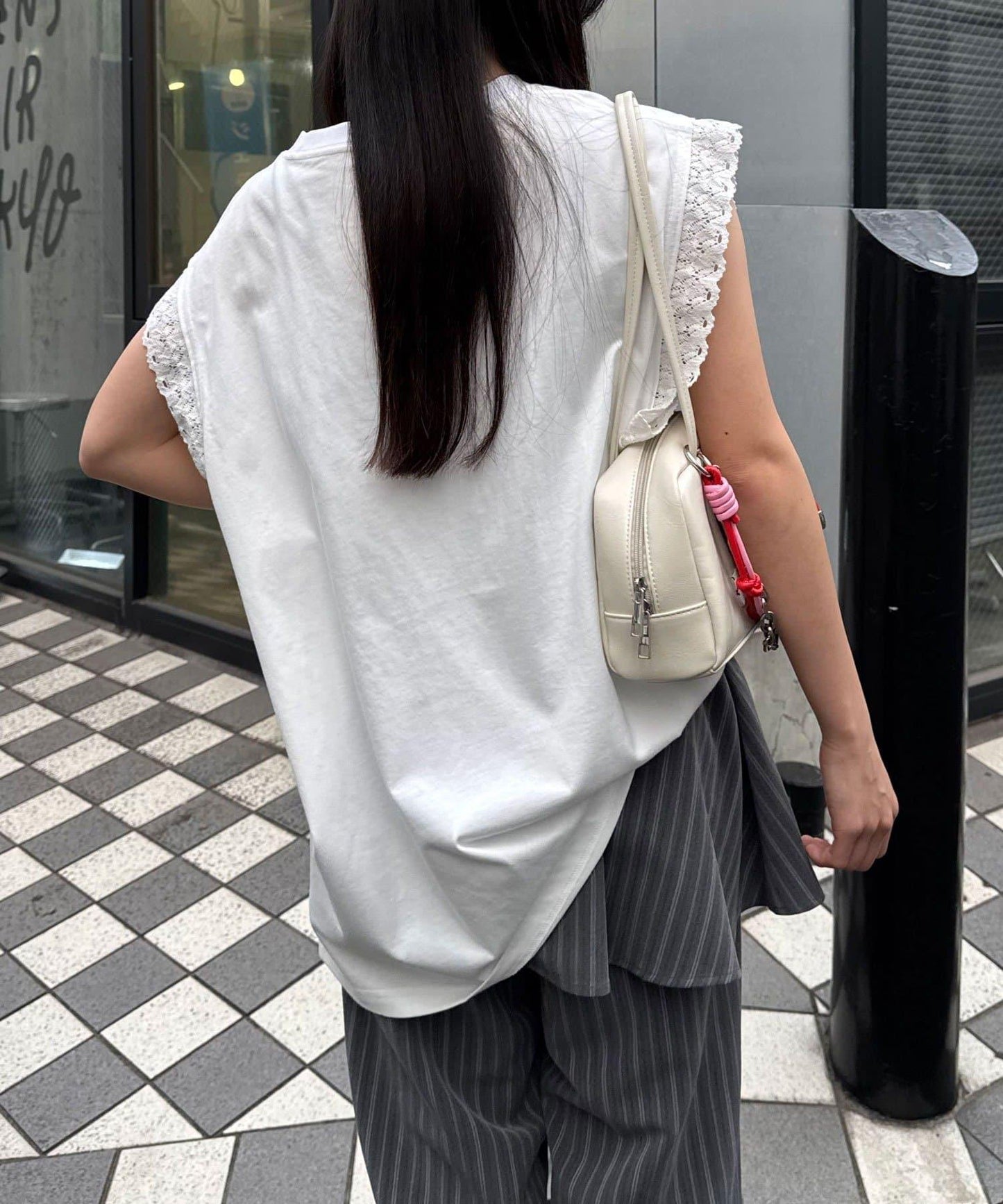 蕾絲袖LOGO寬鬆無袖T恤