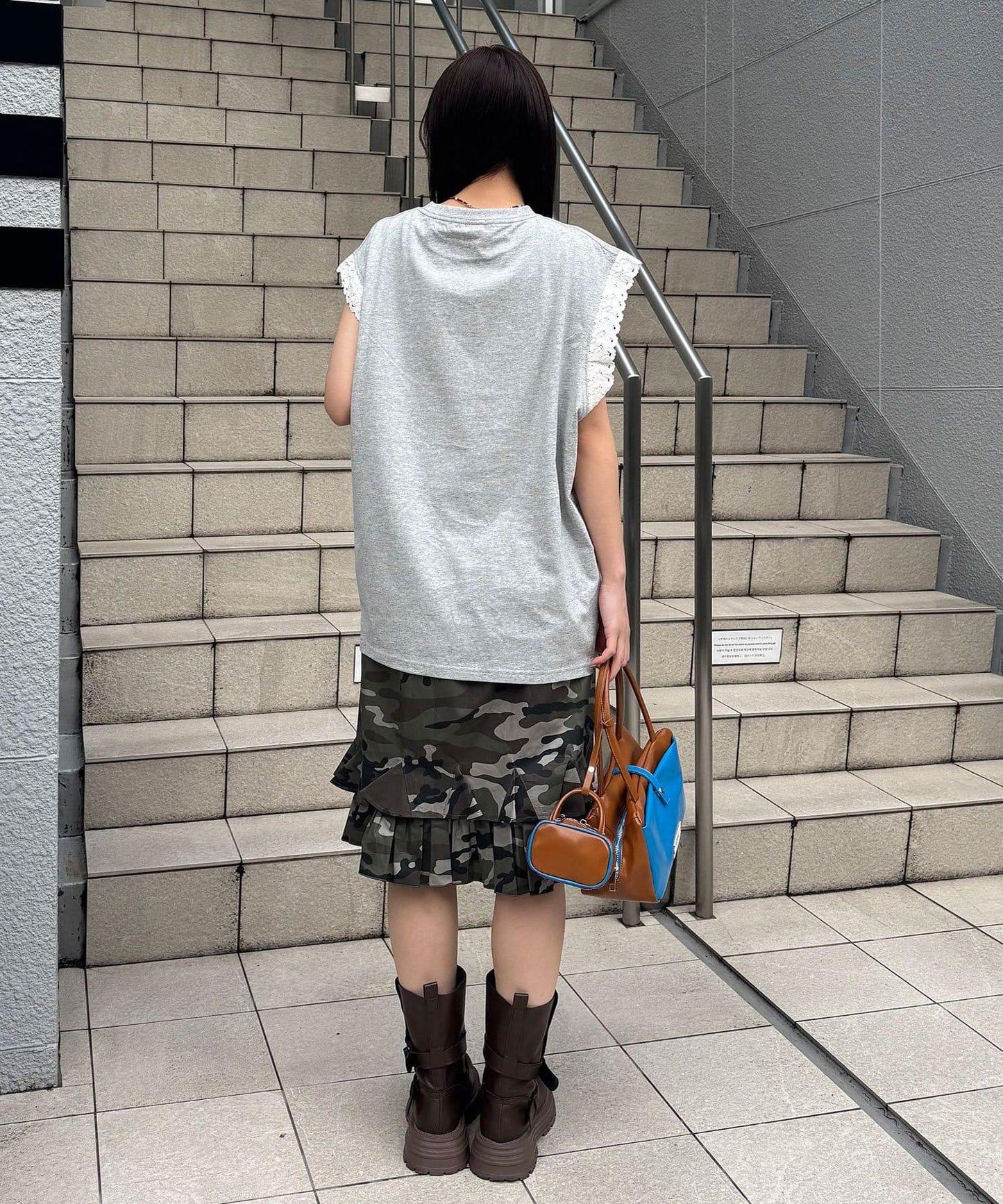 蕾絲袖LOGO寬鬆無袖T恤
