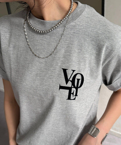 voile 小圖案植絨Logo T恤