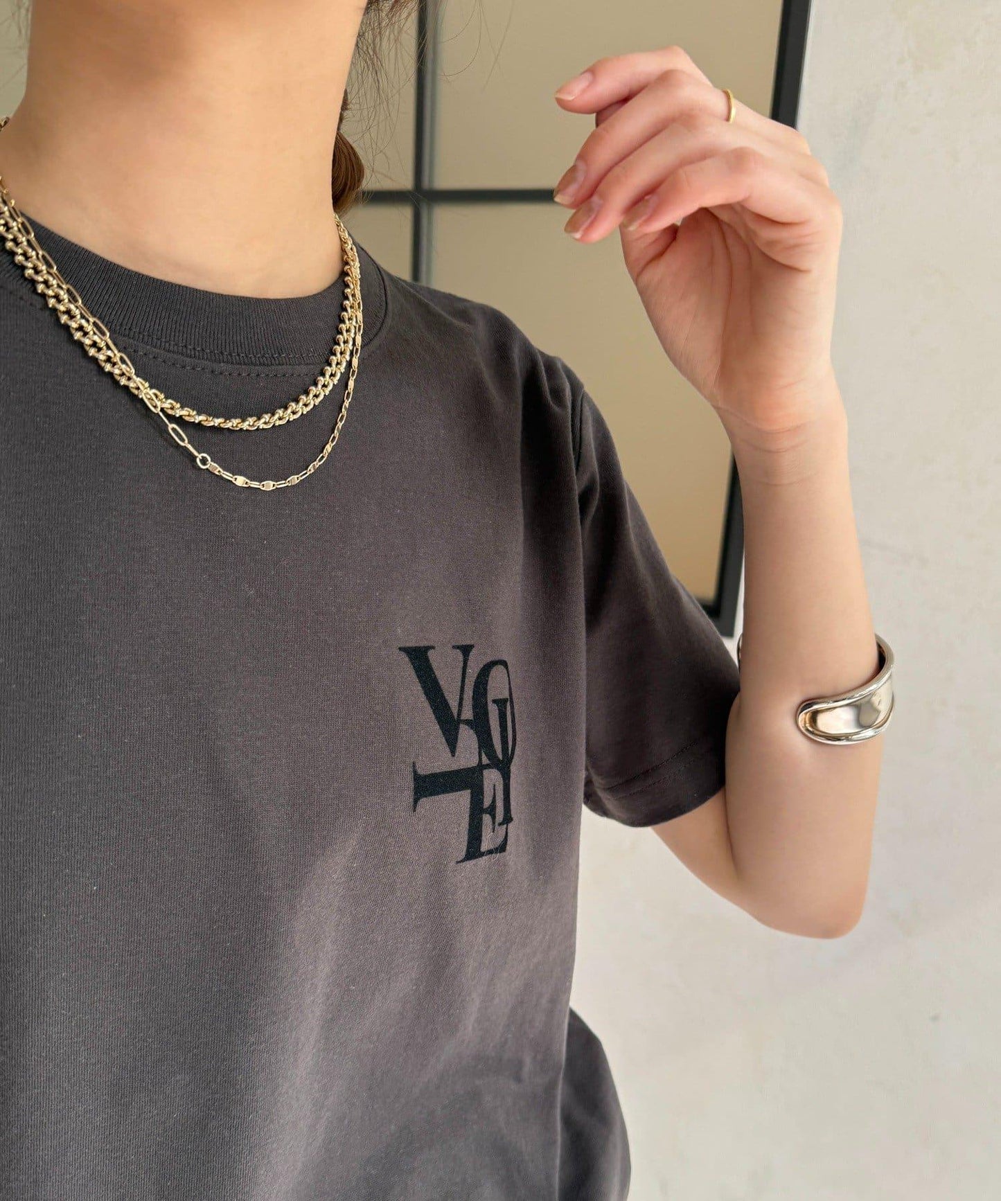 voile 小圖案植絨Logo T恤