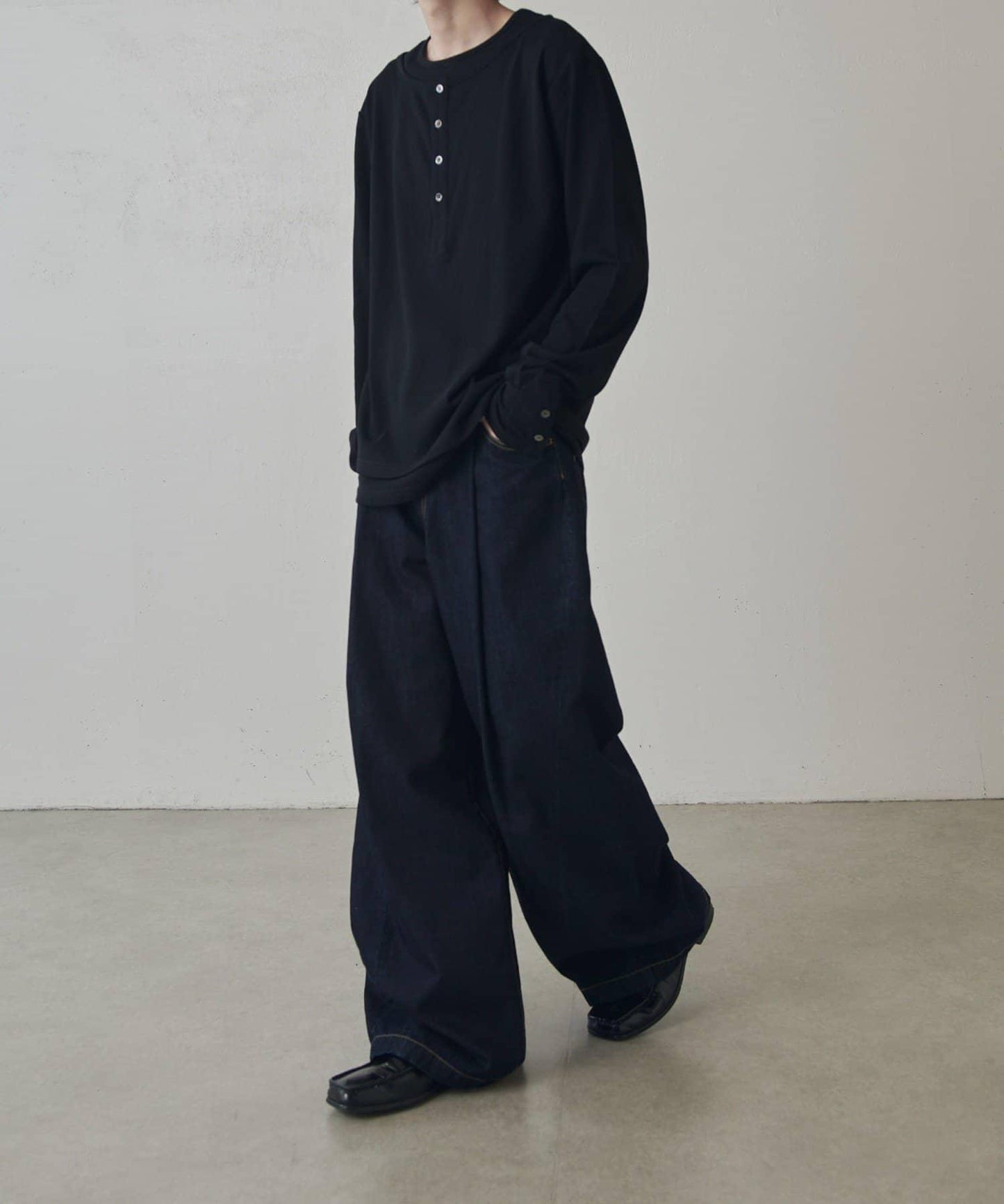 疊搭亨利領長袖T恤