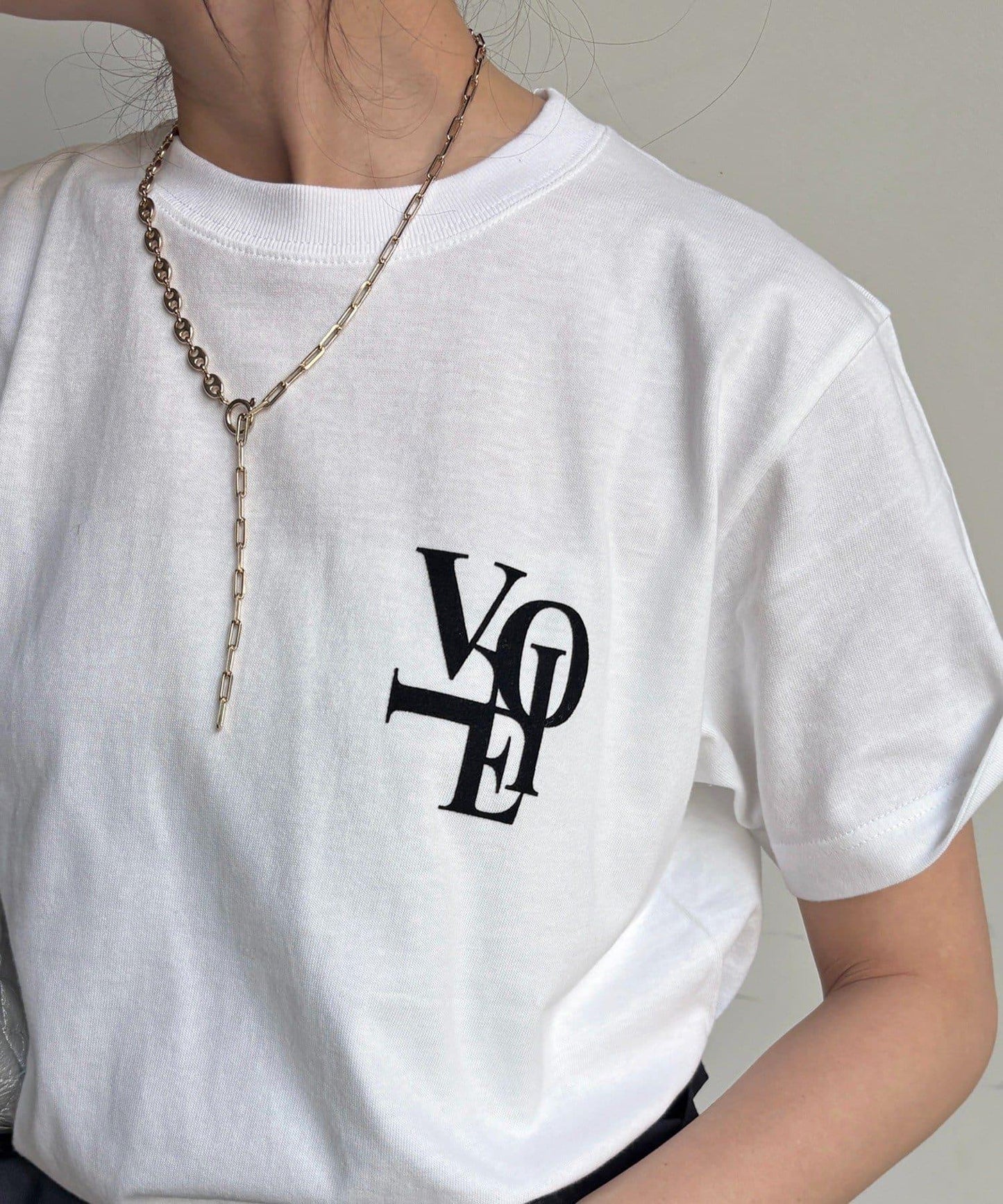 voile 小圖案植絨Logo T恤